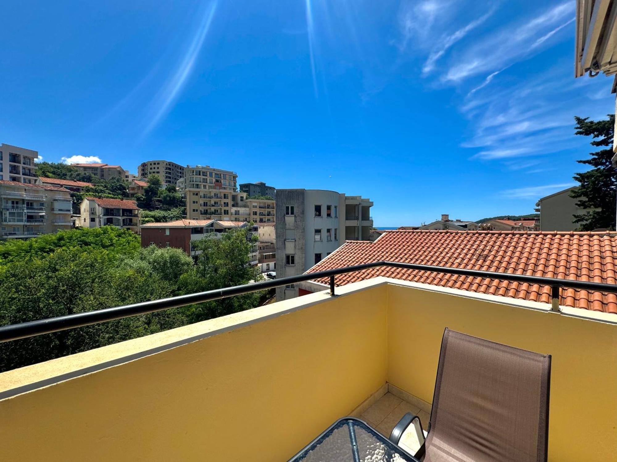 For-A Apartmani Bečići Eksteriør bilde