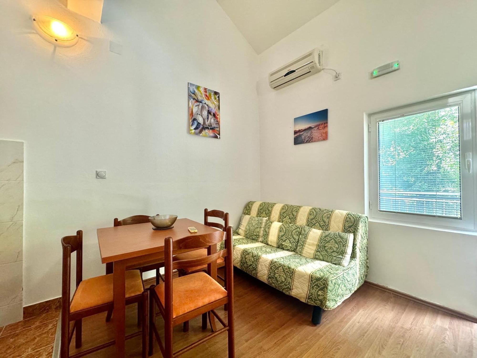 For-A Apartmani Bečići Eksteriør bilde