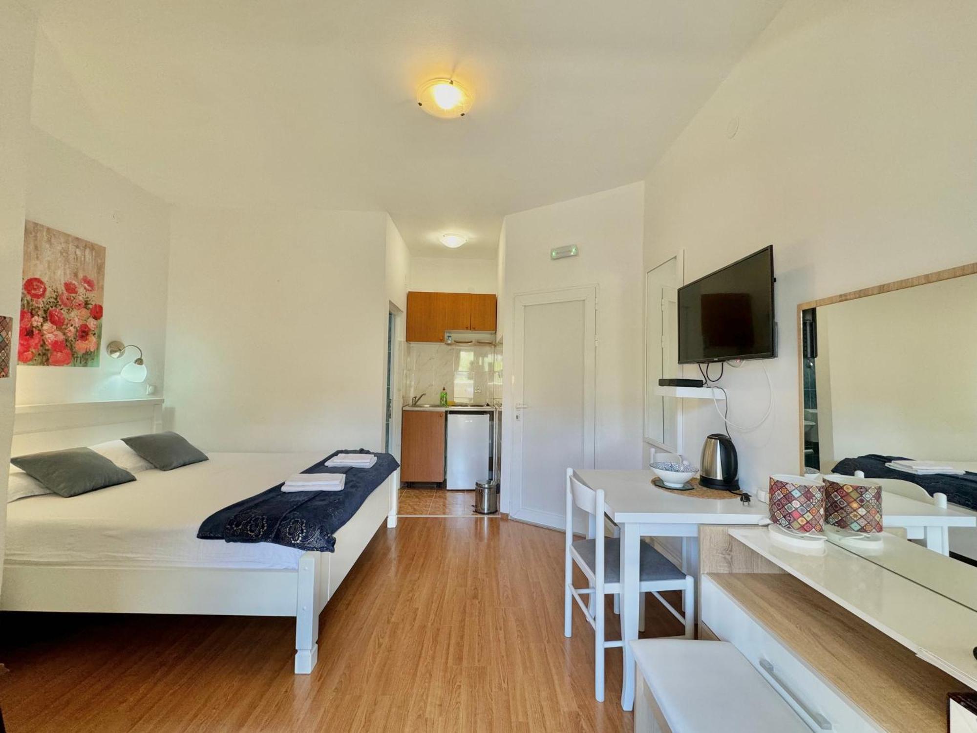 For-A Apartmani Bečići Eksteriør bilde